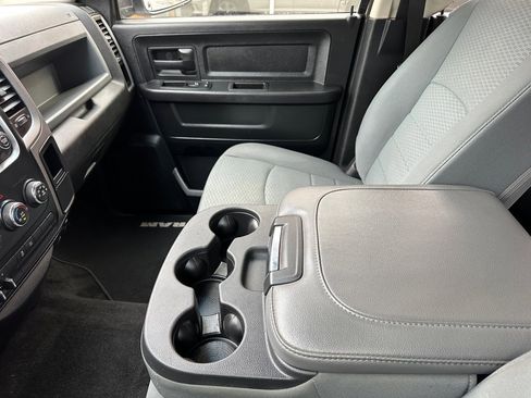 Used 2014 RAM 1500 Express AWD/4WD image 20