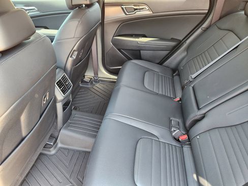Used 2025 Kia Sportage SX Prestige AWD/4WD image 40