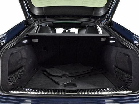 Used 2023 Audi e-tron Prestige w/ Prestige Package image 6