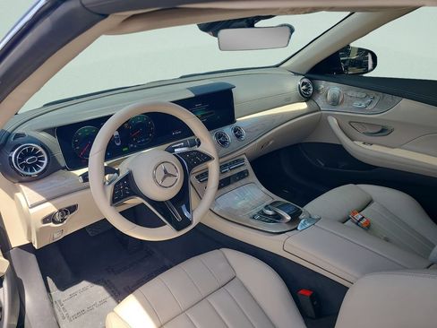 Used 2023 Mercedes-Benz E 450 Cabriolet image 11