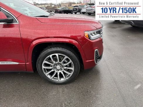 Used 2023 GMC Acadia Denali image 4