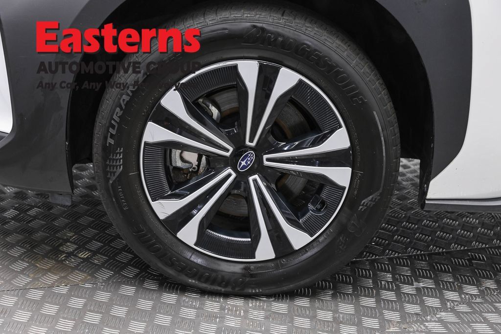 Used 2023 Subaru Solterra AWD image 33