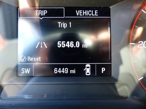 Used 2025 Chevrolet Trax RS w/ Driver Confidence Package FWD image 27