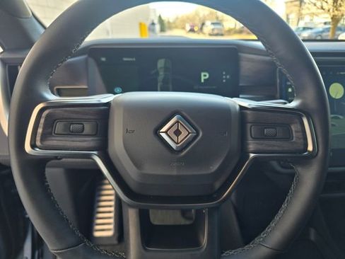 Used 2022 Rivian R1T Launch Edition image 21