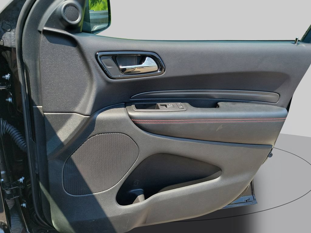 Used 2025 Dodge Durango GT RWD image 39
