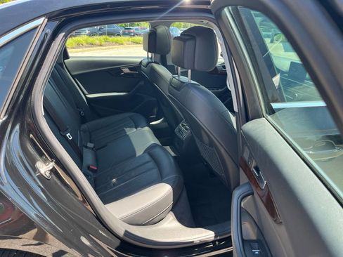 Used 2019 Audi A4 2.0T Premium w/ Convenience Package FWD image 28