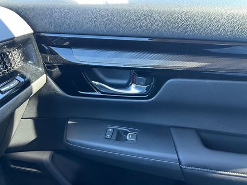 Used 2025 Honda CR-V EX-L image 15