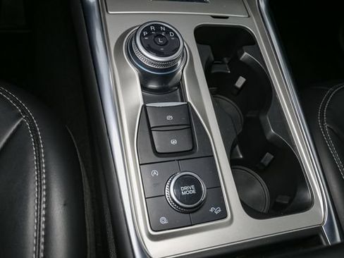 Used 2023 Ford Explorer XLT w/ Equipment Group 202A AWD/4WD image 31