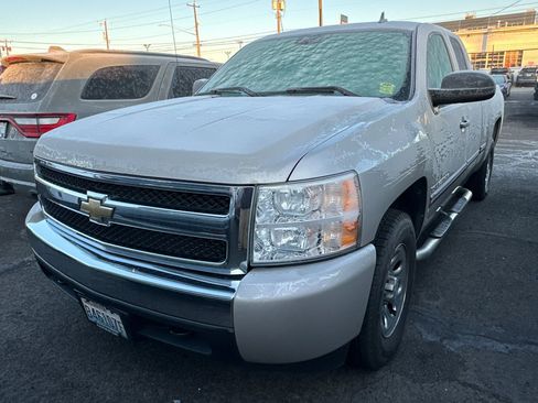 Used 2008 Chevrolet Silverado 1500 W/T w/ LS Package image 4