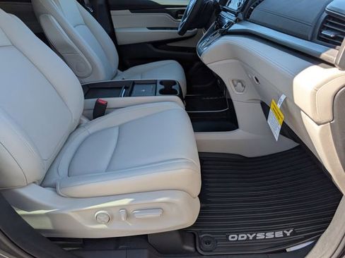 New 2026 Honda Odyssey EX-L image 29