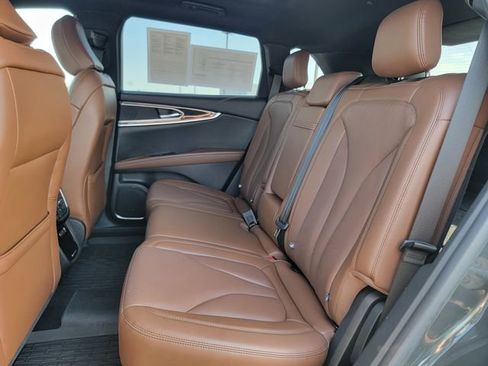 Certified 2023 Lincoln Nautilus Reserve AWD/4WD image 21