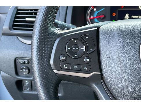 Certified 2022 Honda Pilot TrailSport image 37