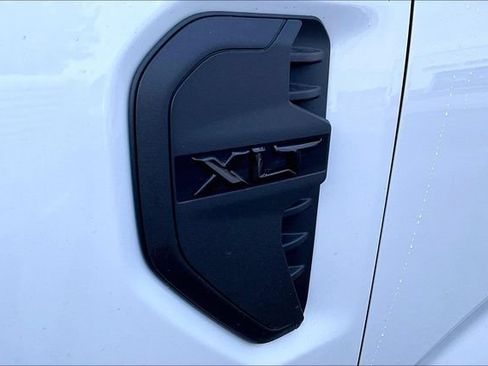 New 2025 Ford Ranger XLT w/ Equipment Group 301A High AWD/4WD image 9