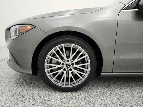 Used 2023 Mercedes-Benz CLA 250 image 24