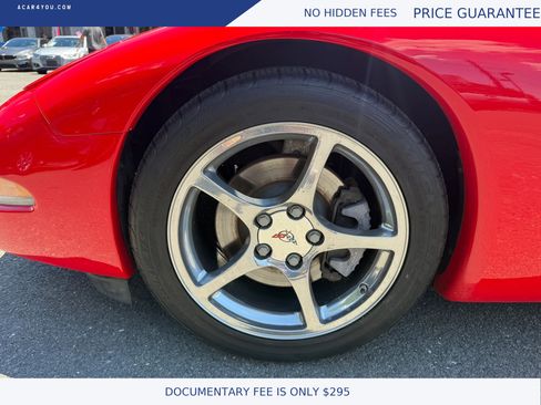Used 2002 Chevrolet Corvette Coupe w/ Preferred Equipment Group2 RWD image 26