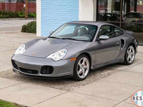 Used 2001 Porsche 911 Turbo image 36