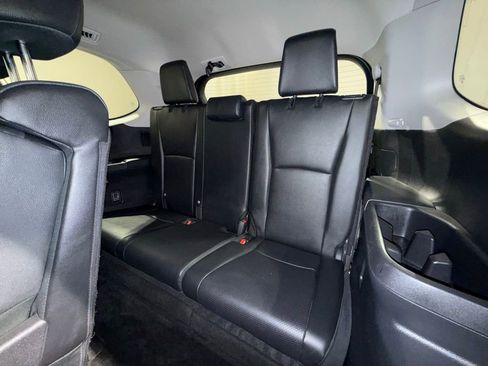 Certified 2024 Toyota Grand Highlander XLE image 21