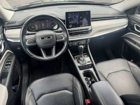 Used 2022 Jeep Compass Limited AWD/4WD image 10
