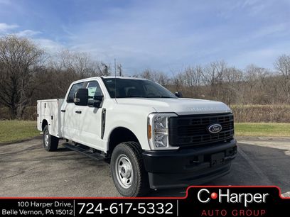 New 2026 Ford F350 XL w/ FX4 Off-Road Package