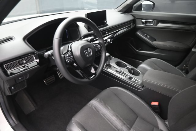 Used 2025 Honda Civic Sport image 18