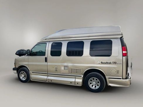 Used 2012 Chevrolet Express 2500 w/ Power Package image 8