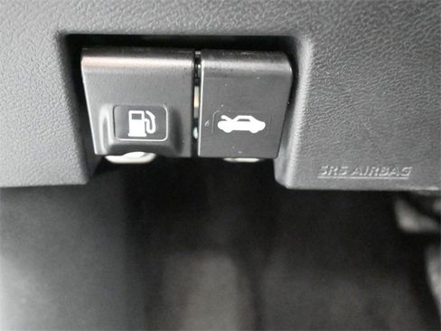 Certified 2024 Nissan Kicks SV image 21