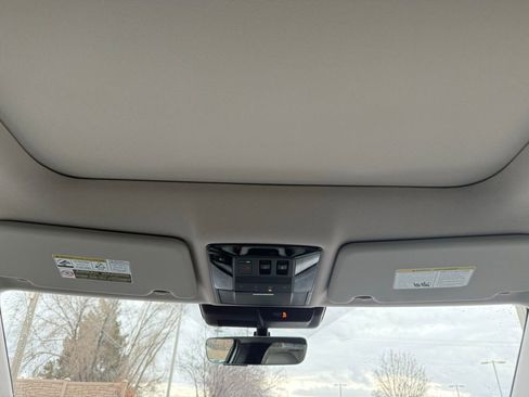 New 2026 Mitsubishi Outlander SE image 20