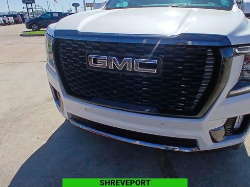 Certified 2023 GMC Yukon Denali Ultimate image 32