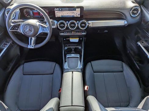 New 2026 Mercedes-Benz GLB 250 4MATIC image 14