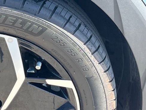 Used 2024 Hyundai Ioniq 5 SEL image 9