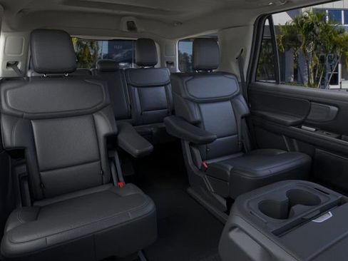 New 2026 Ford Expedition Platinum w/ Driver's Package image 12