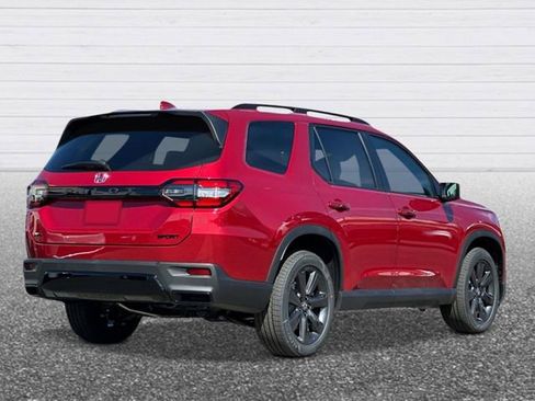 New 2026 Honda Pilot Sport image 5