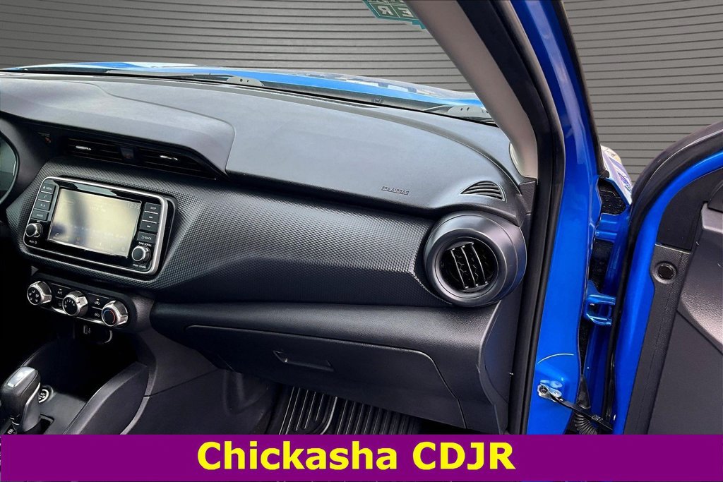 Used 2025 Nissan Kicks Play S FWD image 25