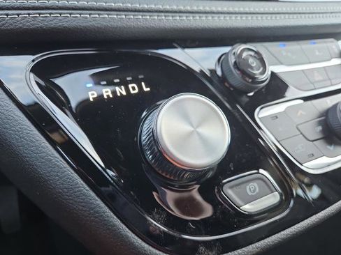 New 2026 Chrysler Pacifica Select w/ S Appearance Package image 20