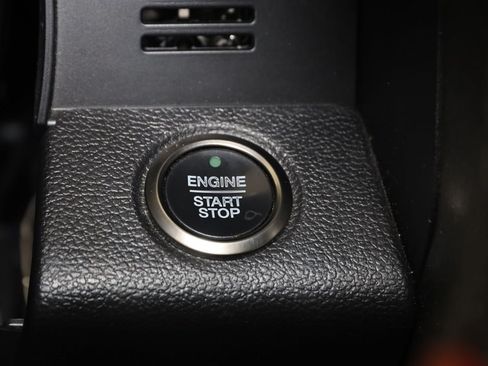 Used 2019 Ford F150 Raptor w/ Equipment Group 802A Luxury AWD/4WD image 32