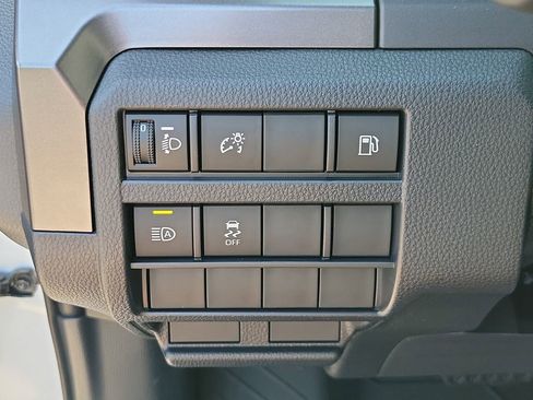 New 2026 Toyota 4Runner SR5 RWD image 29