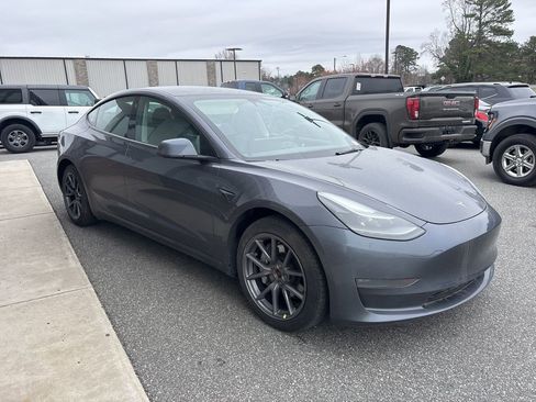 Used 2022 Tesla Model 3 Long Range image 8