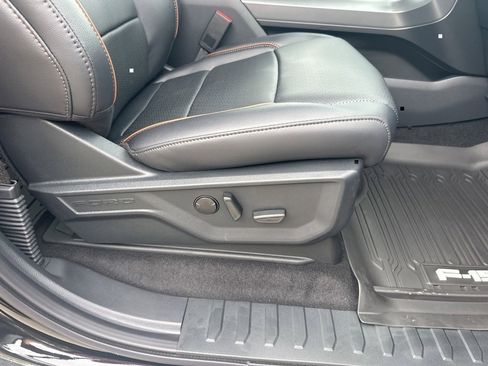 New 2025 Ford F150 Lariat w/ Equipment Group 501A Mid image 26