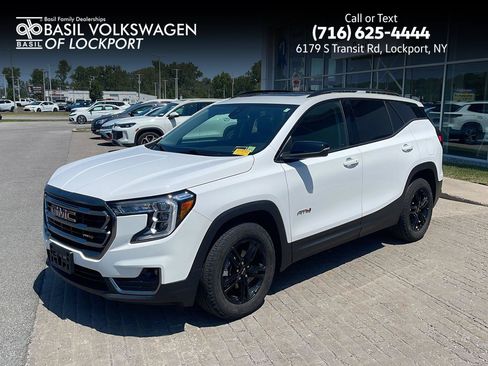 Used 2023 GMC Terrain AT4 AWD/4WD image 1