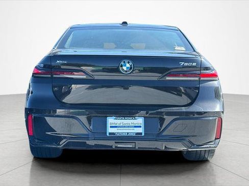 New 2026 BMW 750e xDrive w/ Executive Package AWD/4WD image 4