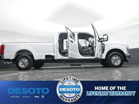 New 2025 Ford F250 XL w/ XL Chrome Package image 63