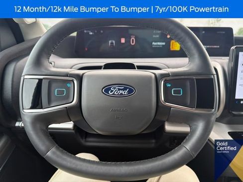Used 2025 Ford Expedition Active AWD/4WD image 61