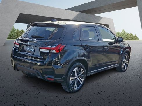 Used 2024 Mitsubishi Outlander Sport SE image 5