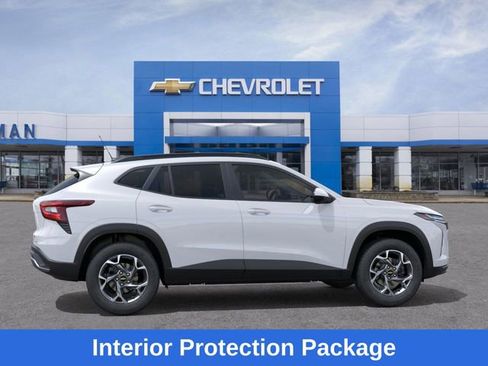 New 2026 Chevrolet Trax LT image 6