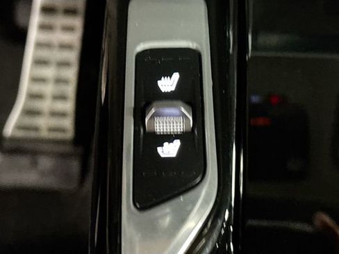 Used 2024 Kia Sorento SX Prestige image 21