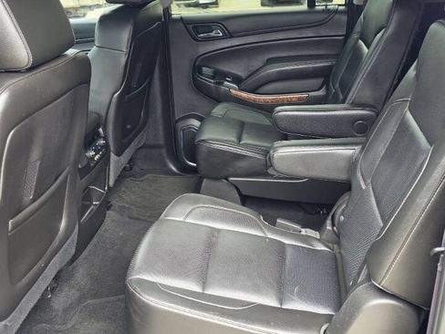 Used 2015 Chevrolet Suburban LTZ AWD/4WD image 10