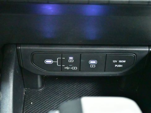 Used 2025 Kia K4 FWD image 26