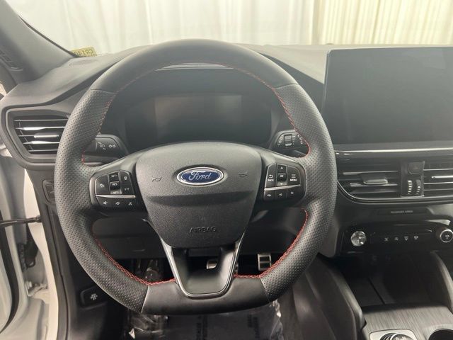 Used 2023 Ford Escape ST-Line w/ Tech Pack #1 AWD/4WD image 21