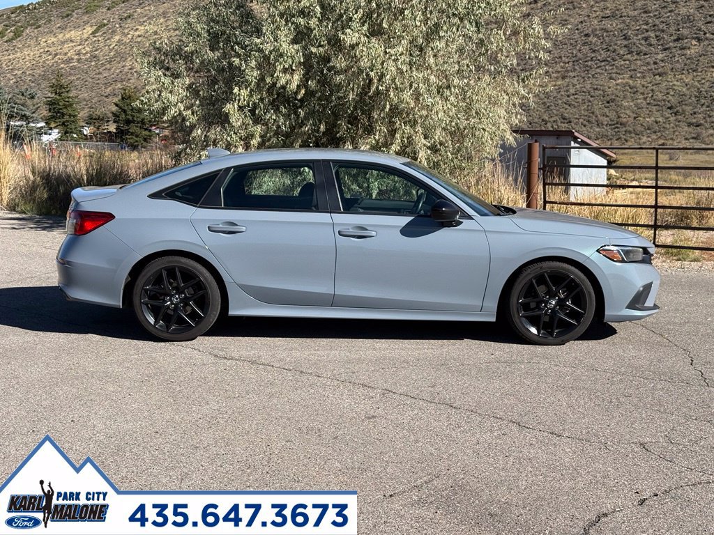 Used 2023 Honda Civic Sport image 6