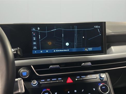 Used 2025 Hyundai Sonata SEL FWD image 17